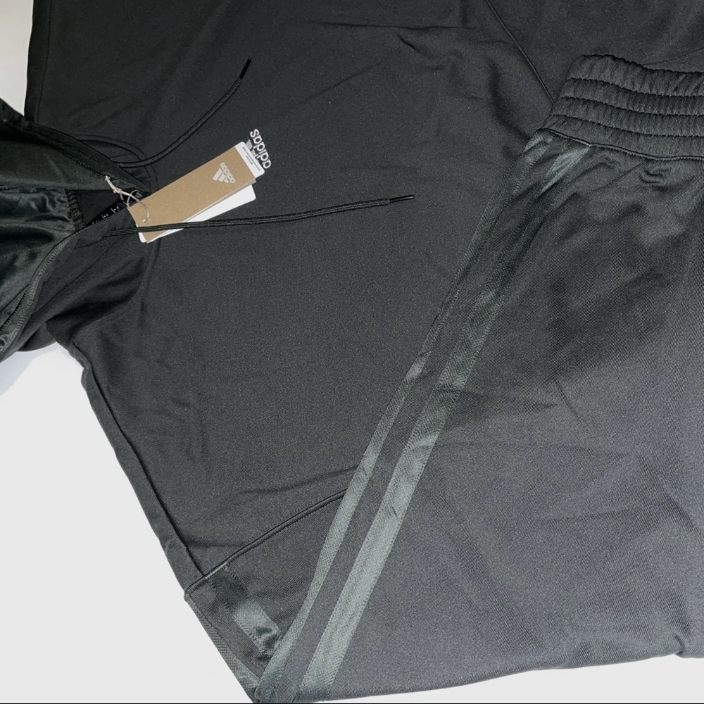 ADIDAS LEGEND WINTER HOODIE - Picture 5 of 6